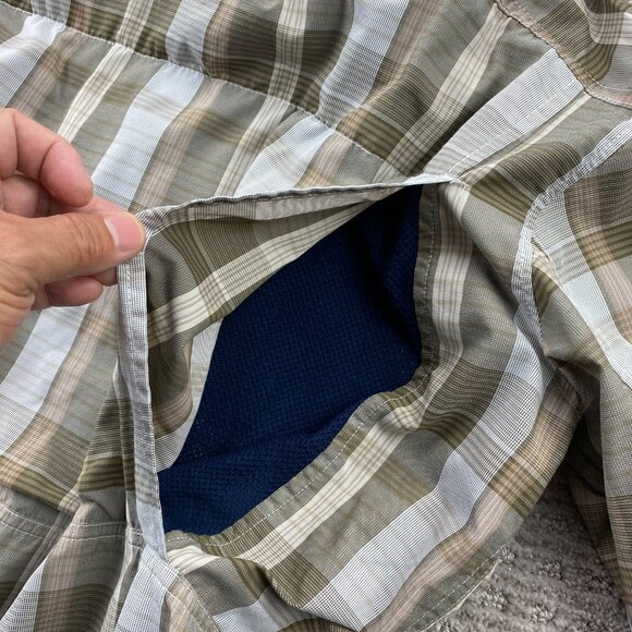 Columbia Omni-Shade Shirt Men Medium M Brown Green Plaid Button Up Long Sleeve - Picture 10 of 10